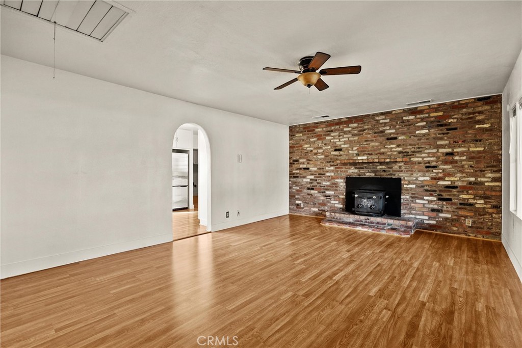 24 Grand Avenue Property Photo 8