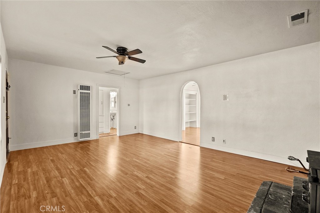24 Grand Avenue Property Photo 10