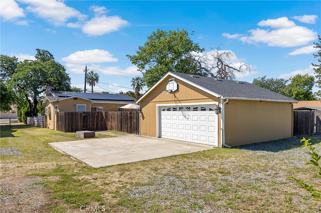 24 Grand Avenue Property Photo 28