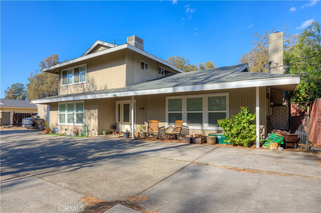 2605 Foothill Boulevard Property Photo 1