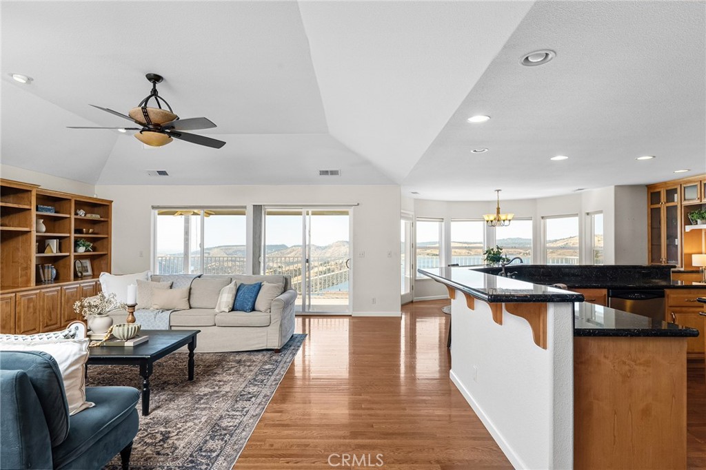 6180 Beckwourth Way Property Photo 10