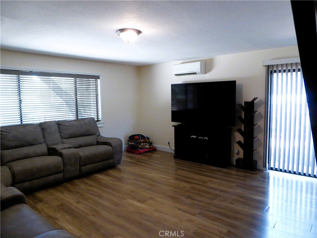 89 Glen Circle Property Photo 14