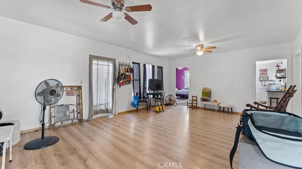 711 Grand Property Photo 7