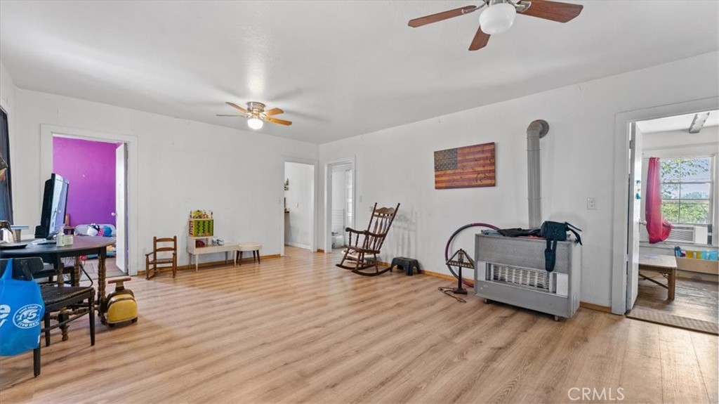 711 Grand Property Photo 8