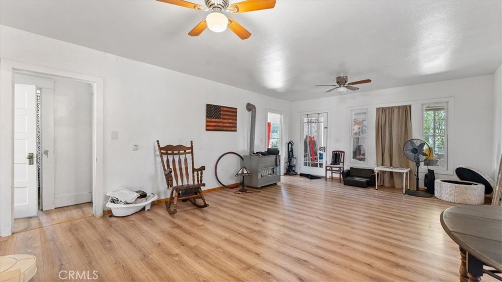 711 Grand Property Photo 9
