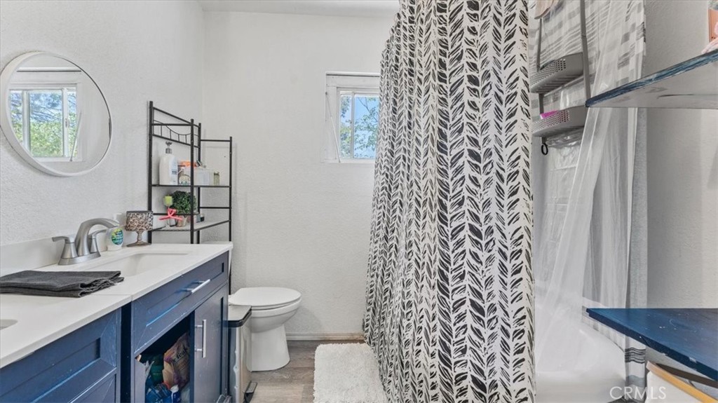 711 Grand Property Photo 15