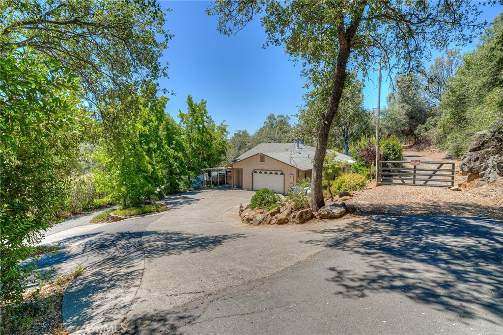 26 Zepher Property Photo 1