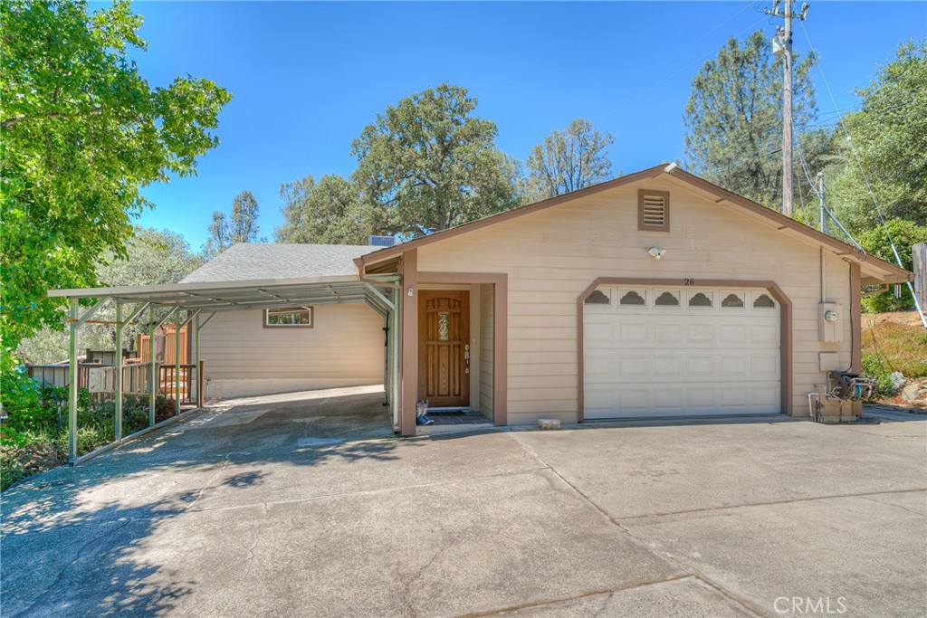 26 Zepher Property Photo 36