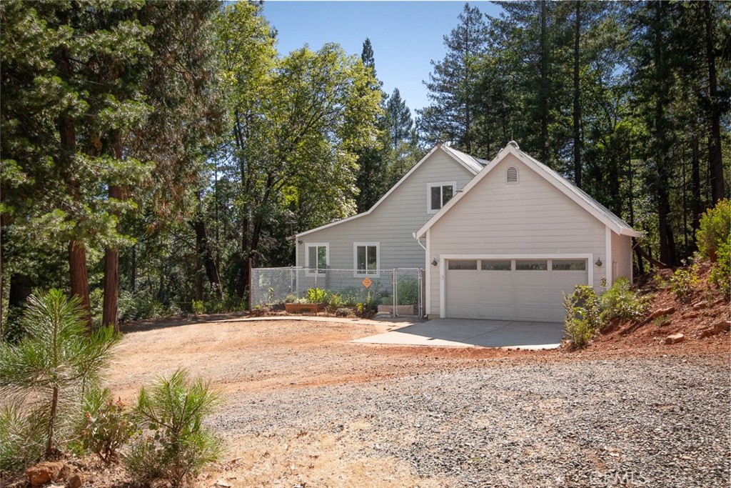 10647 Forbestown Road Property Photo 4