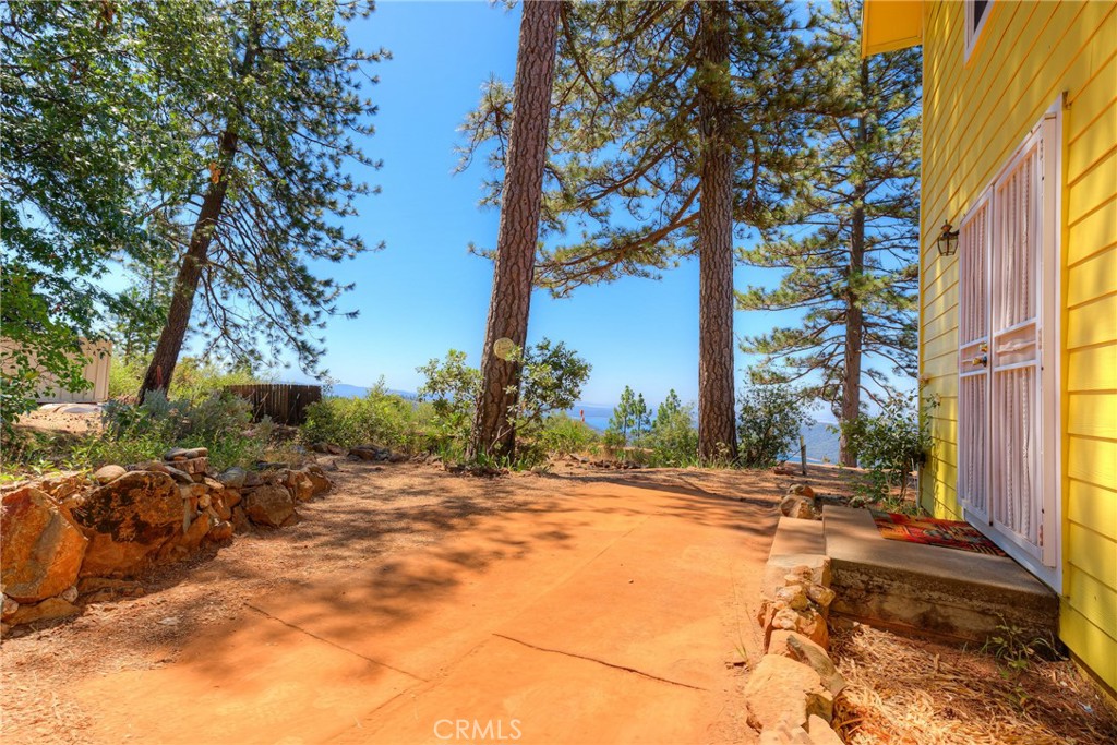 1895 Encina Grande Property Photo 6