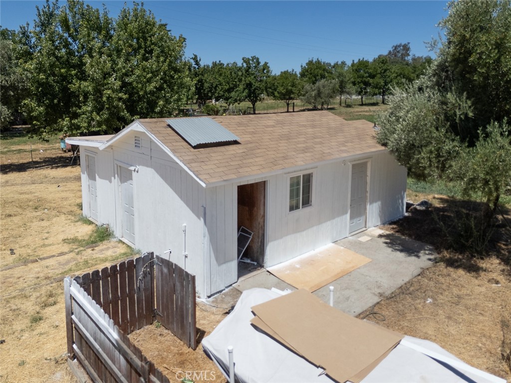 2520 Messina Property Photo 6