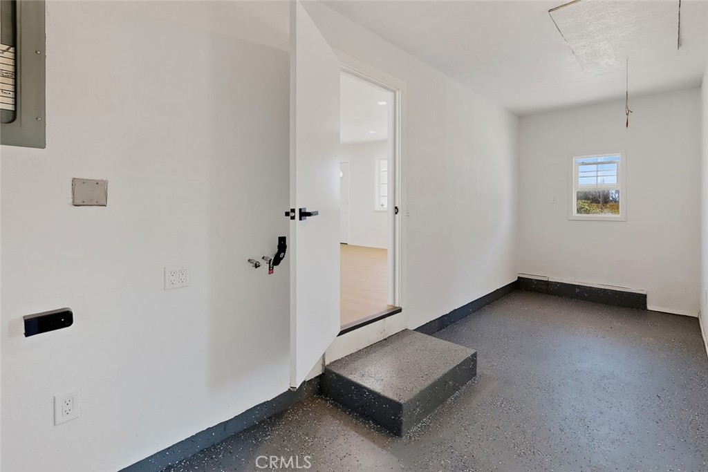 2520 Messina Property Photo 34