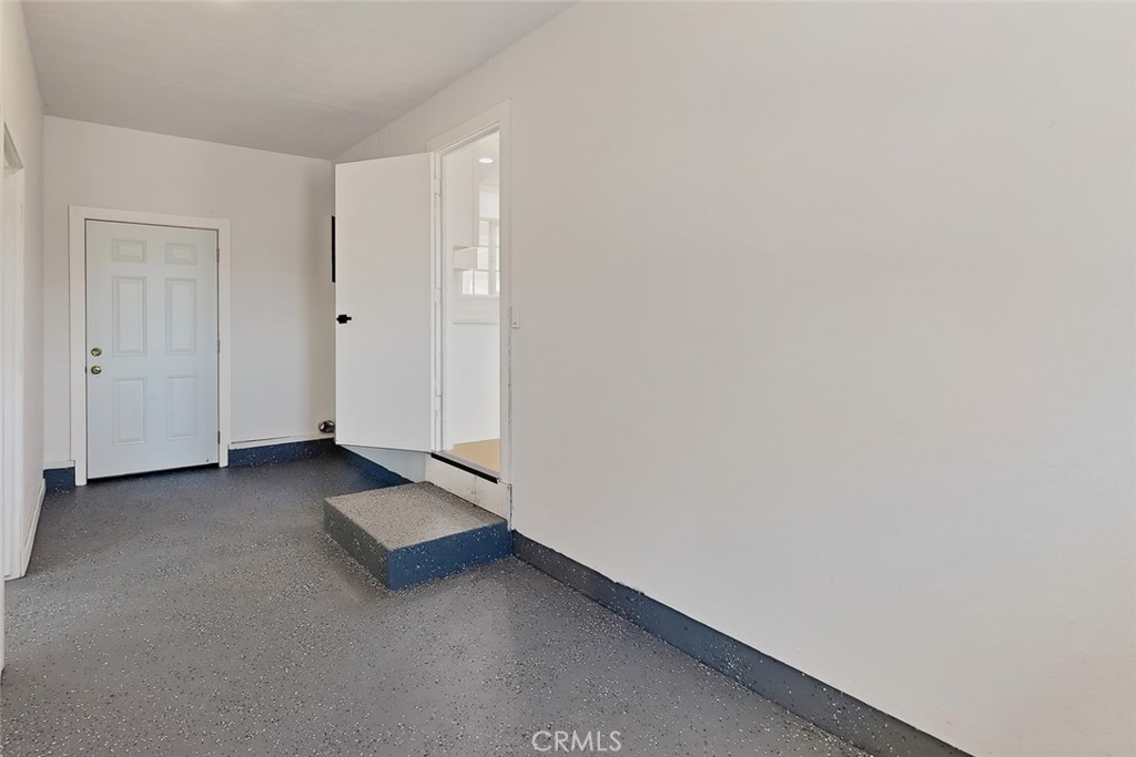 2520 Messina Property Photo 35