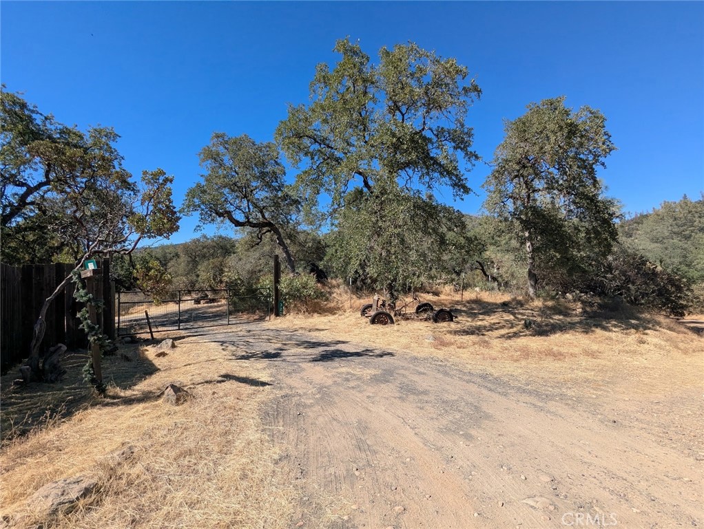 322 Deer Meadow Property Photo 2