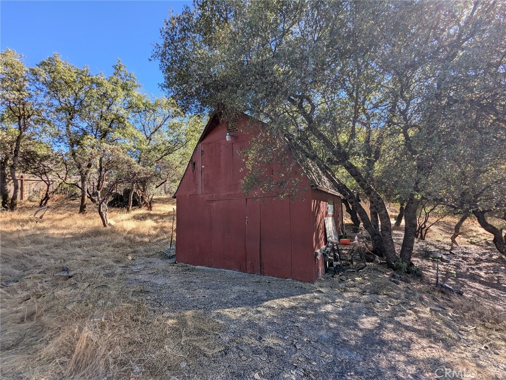 322 Deer Meadow Property Photo 4