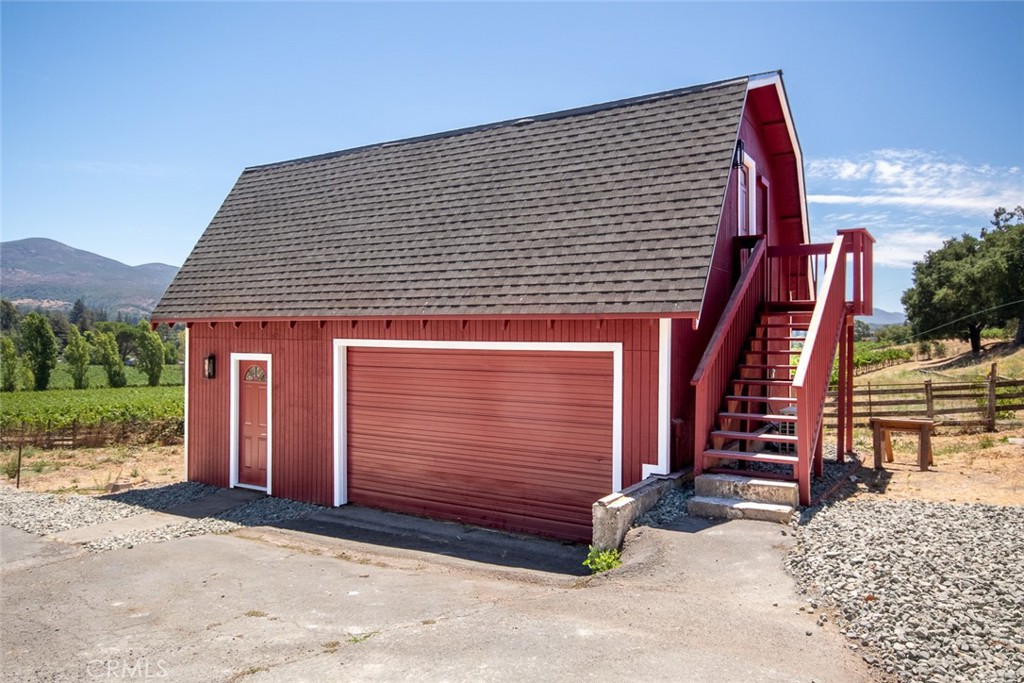 1111 Hardman Avenue Property Photo 7