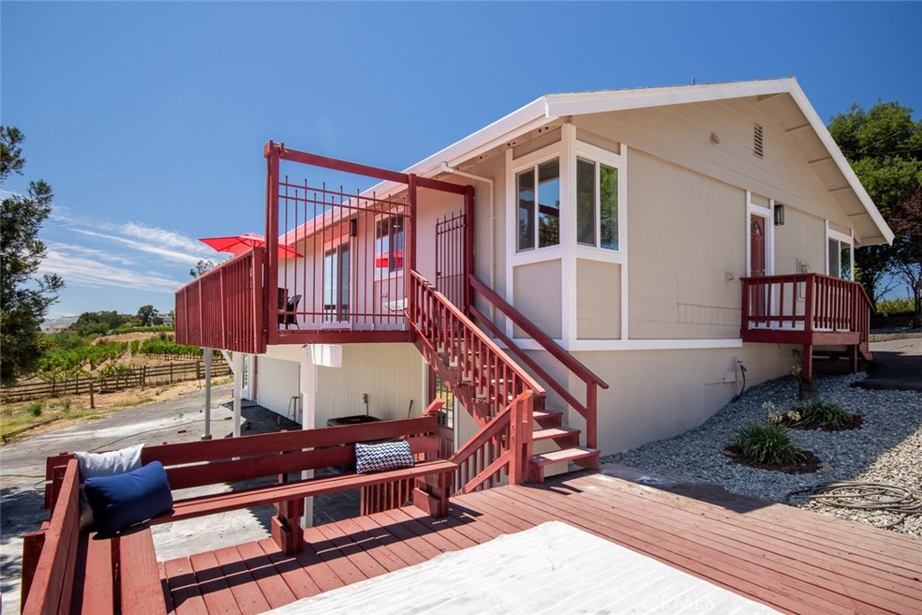 1111 Hardman Avenue Property Photo 11