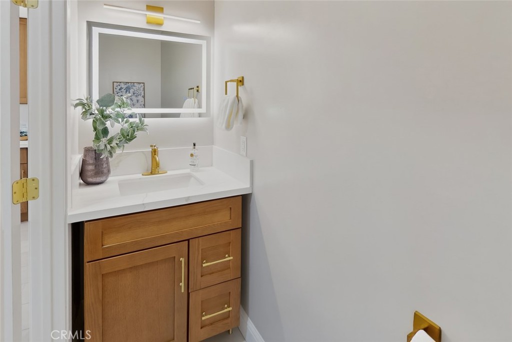 1111 Hardman Avenue Property Photo 37