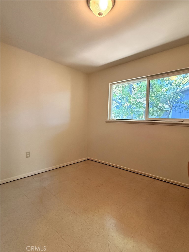 161 S 13th Property Photo 14