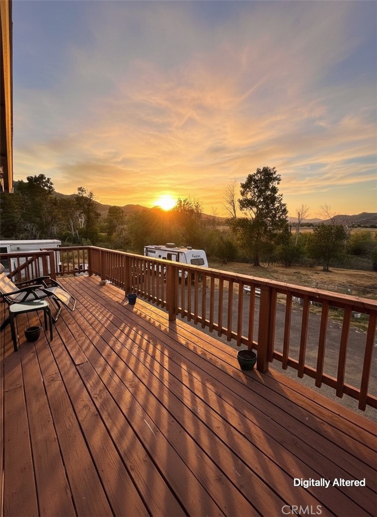 565 Main Property Photo 3