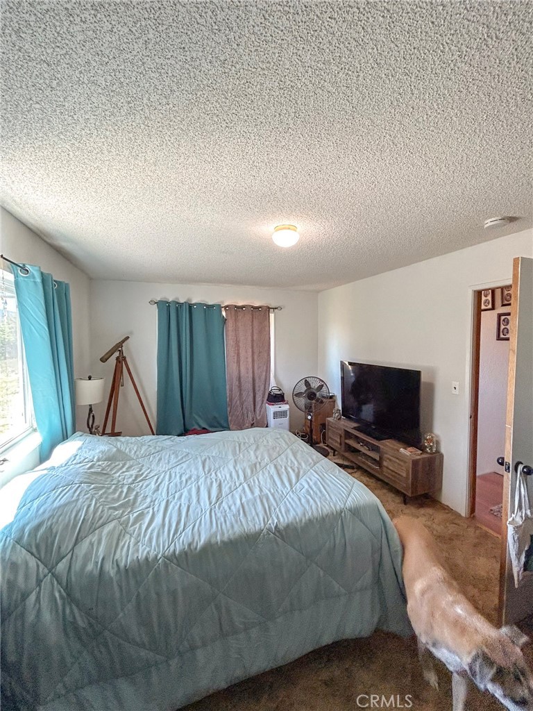 565 Main Property Photo 8