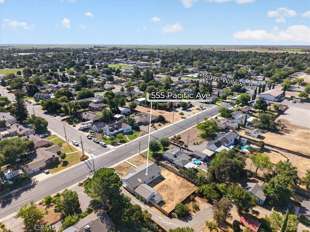 555 Pacific Property Photo 48