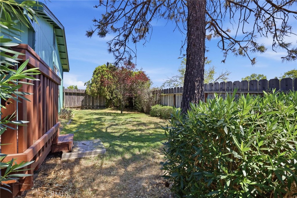 946 14th Property Photo 35