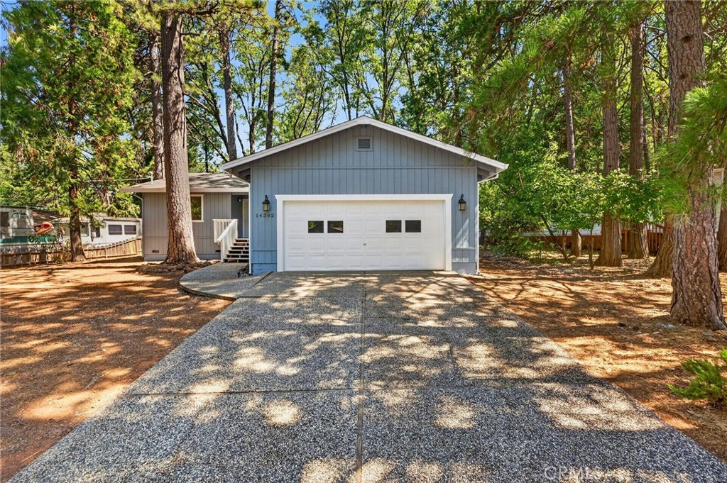14382 Sinclair Property Photo 4
