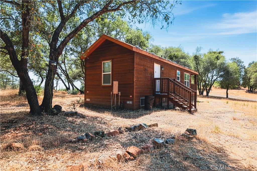 6070 Old Olive Property Photo 2