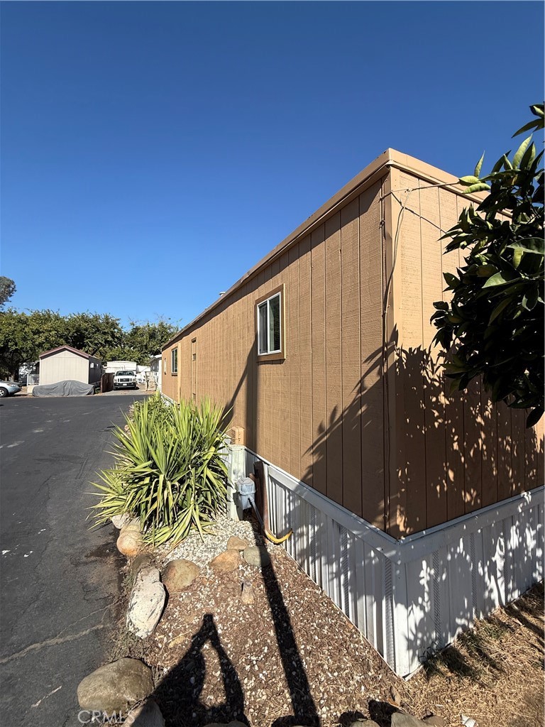 703 Oro Dam Boulevard W 123 Property Photo 6