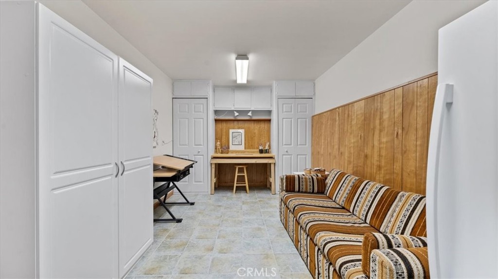 172 Ward Boulevard Property Photo 27