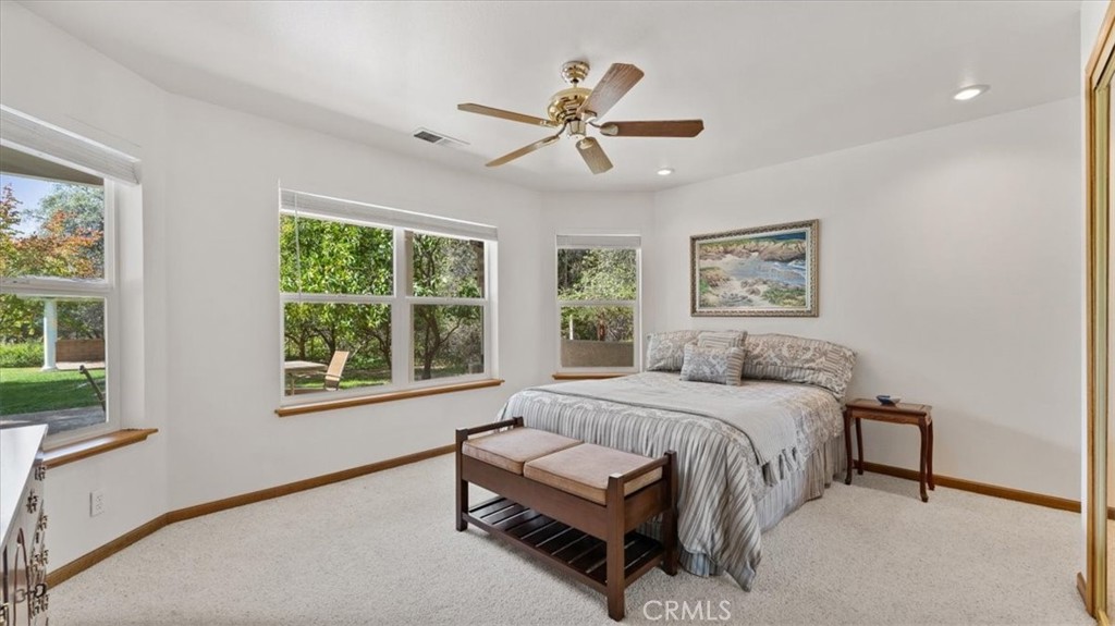 172 Ward Boulevard Property Photo 32