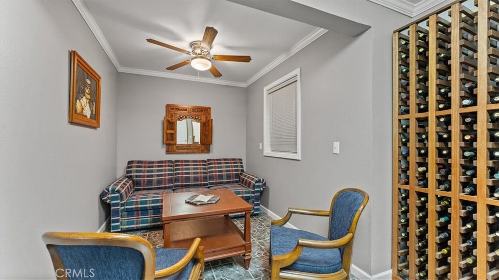 172 Ward Boulevard Property Photo 39