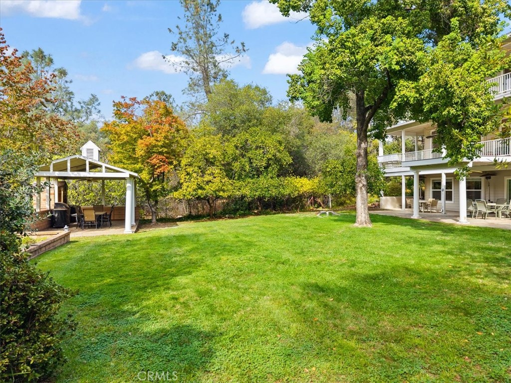 172 Ward Boulevard Property Photo 48