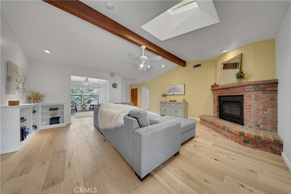 645 Black Oak Drive Property Photo 10