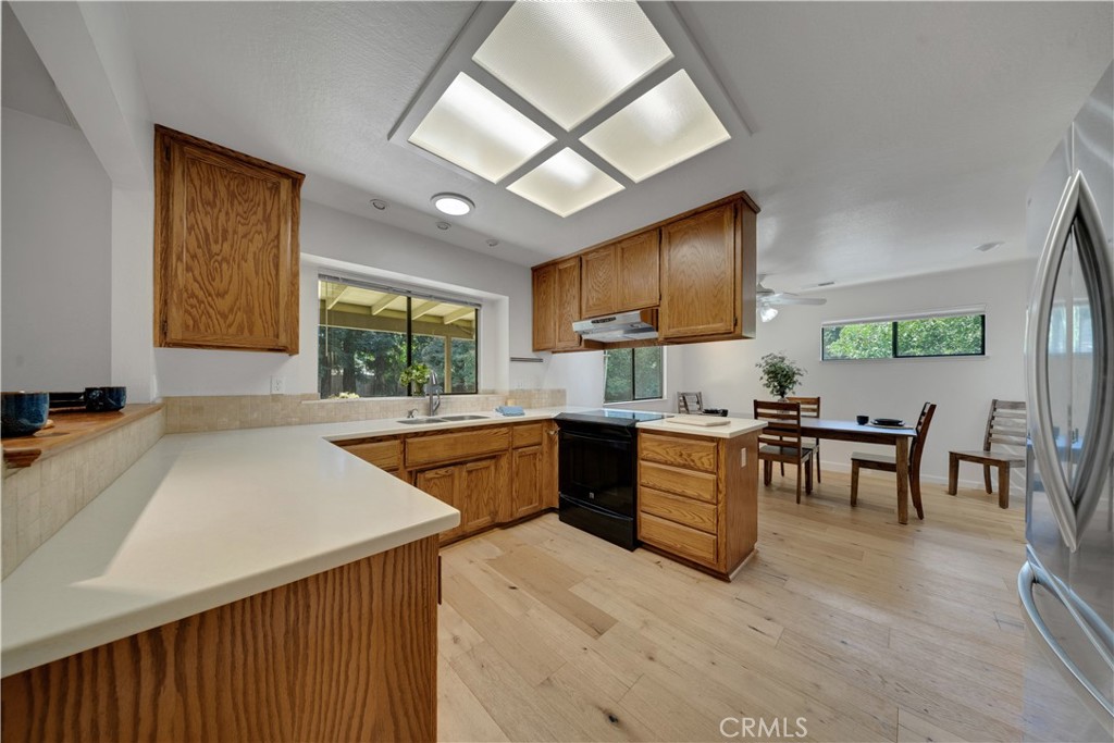 645 Black Oak Drive Property Photo 13