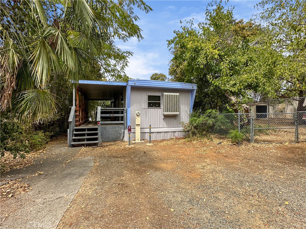 37 Acacia Avenue 2 Property Photo 1