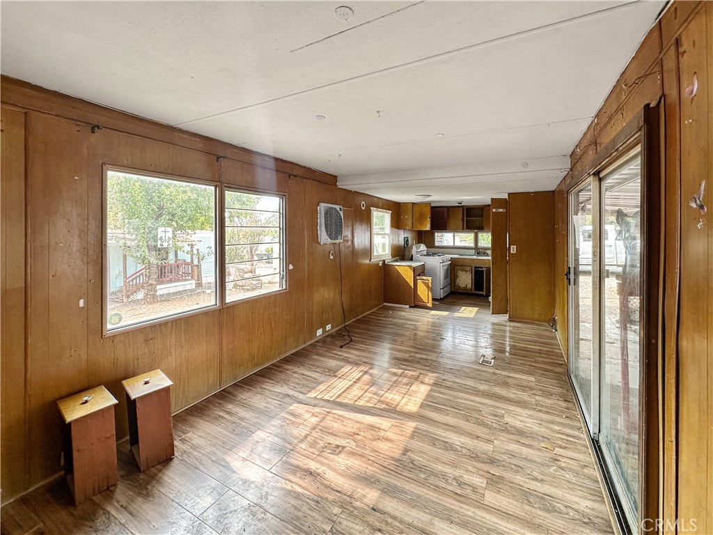 37 Acacia Avenue 3 Property Photo 2