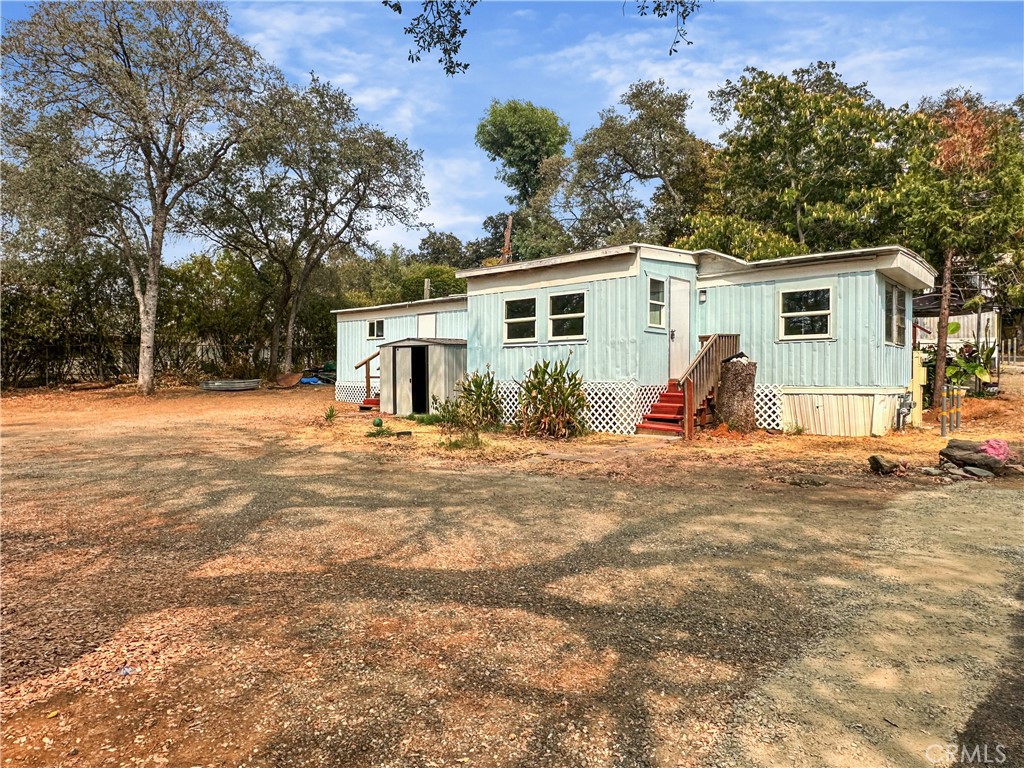 37 Acacia Avenue 22 Property Photo 1