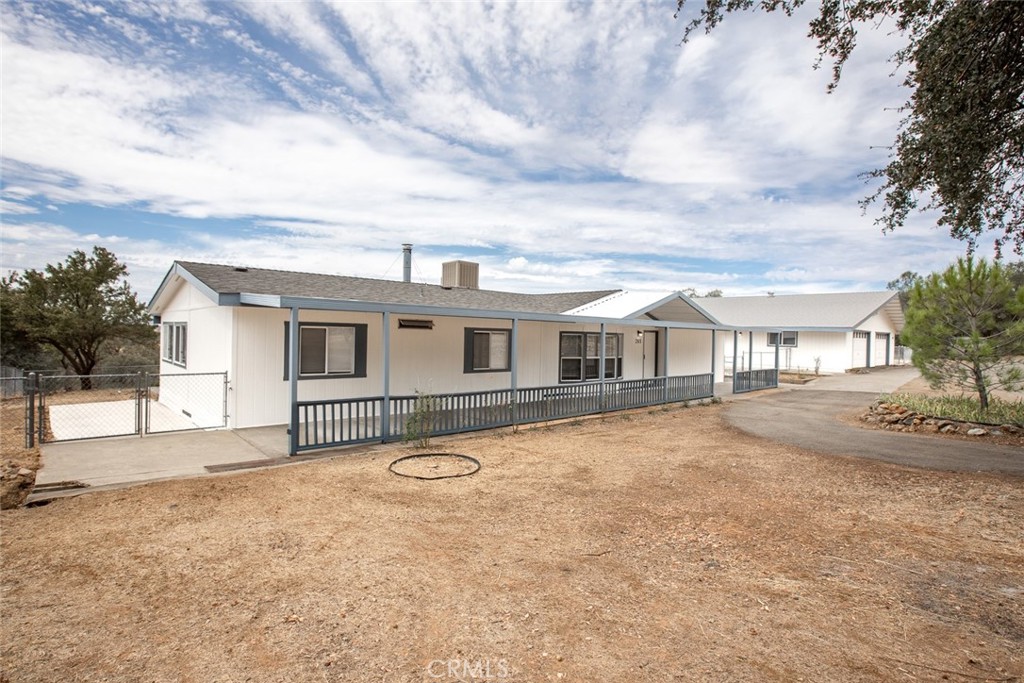 265 Lost Horizon Property Photo 7