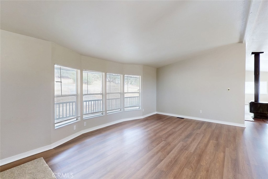 265 Lost Horizon Property Photo 8