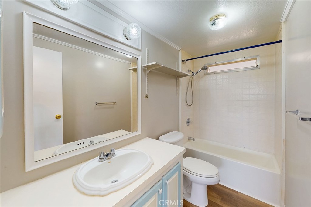 265 Lost Horizon Property Photo 33