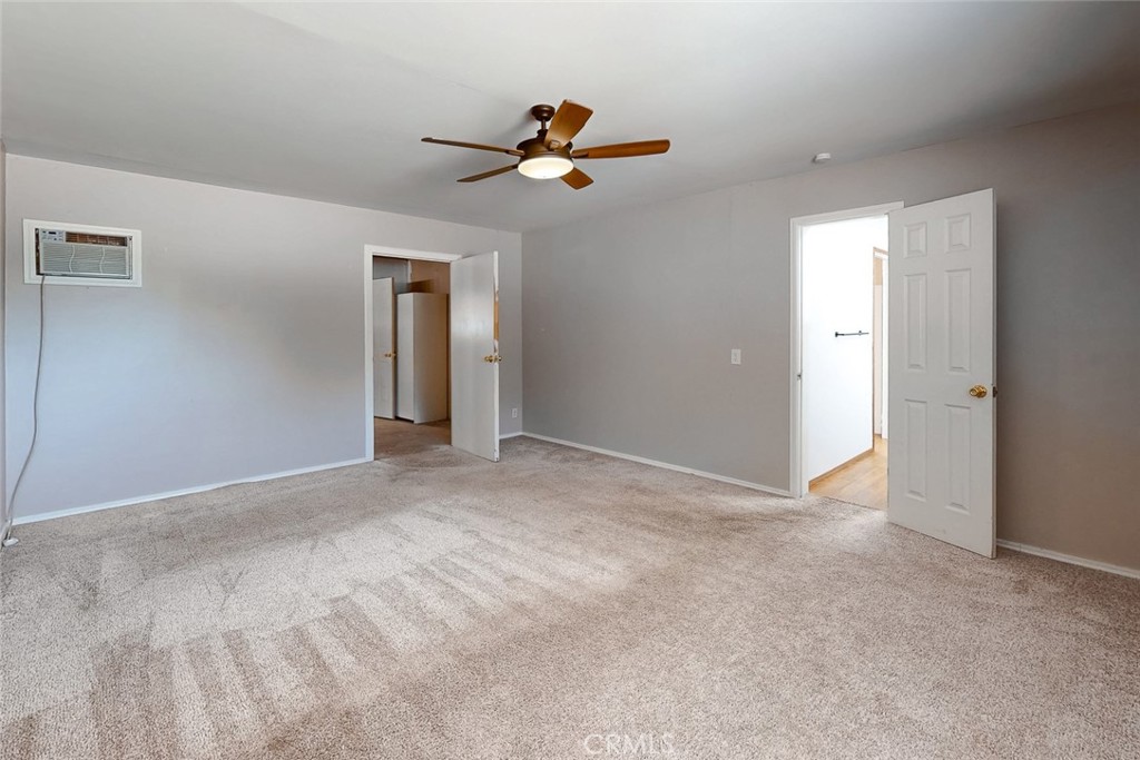 265 Lost Horizon Property Photo 39