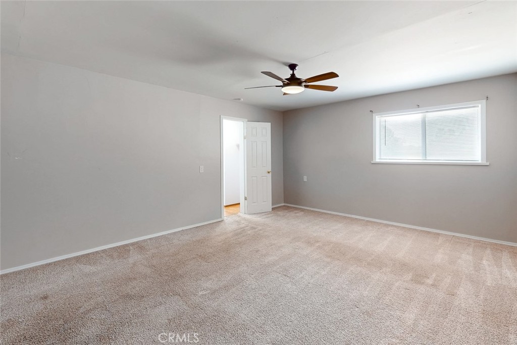 265 Lost Horizon Property Photo 40