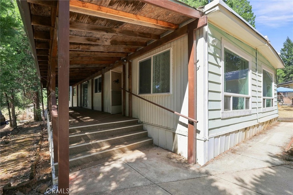 6702 Echo Glen Court Property Photo 6