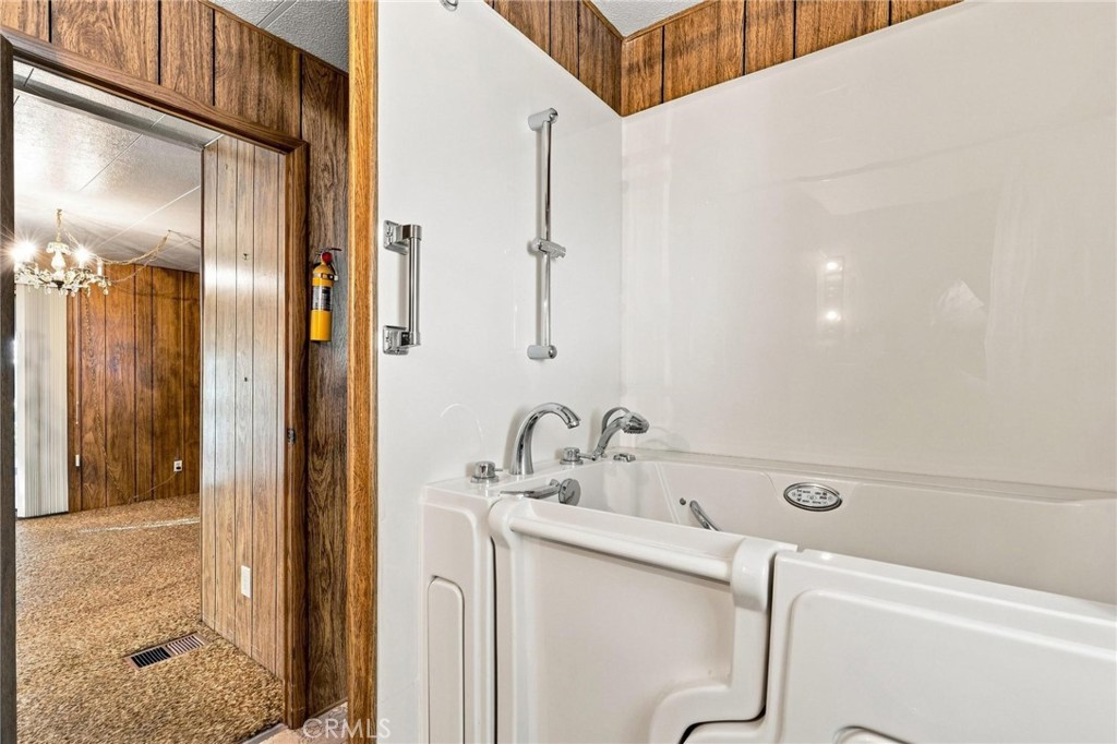 6702 Echo Glen Court Property Photo 23