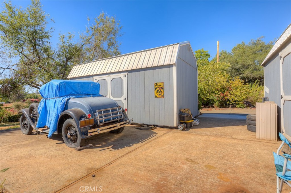 4965 Tami Property Photo 55