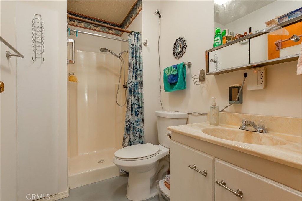 90 Mcdougall Property Photo 23