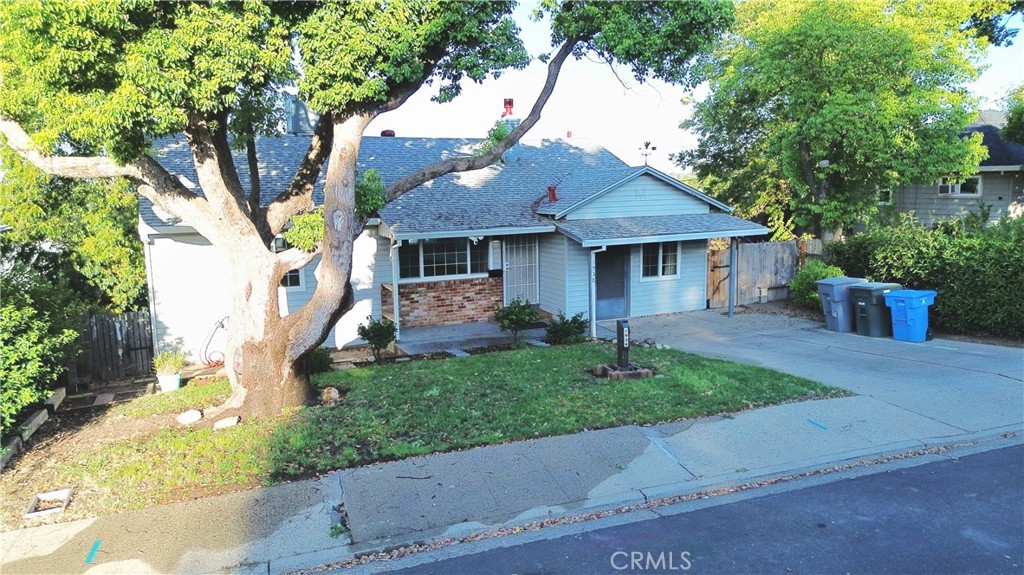 1938 Campbell Avenue Property Photo 2