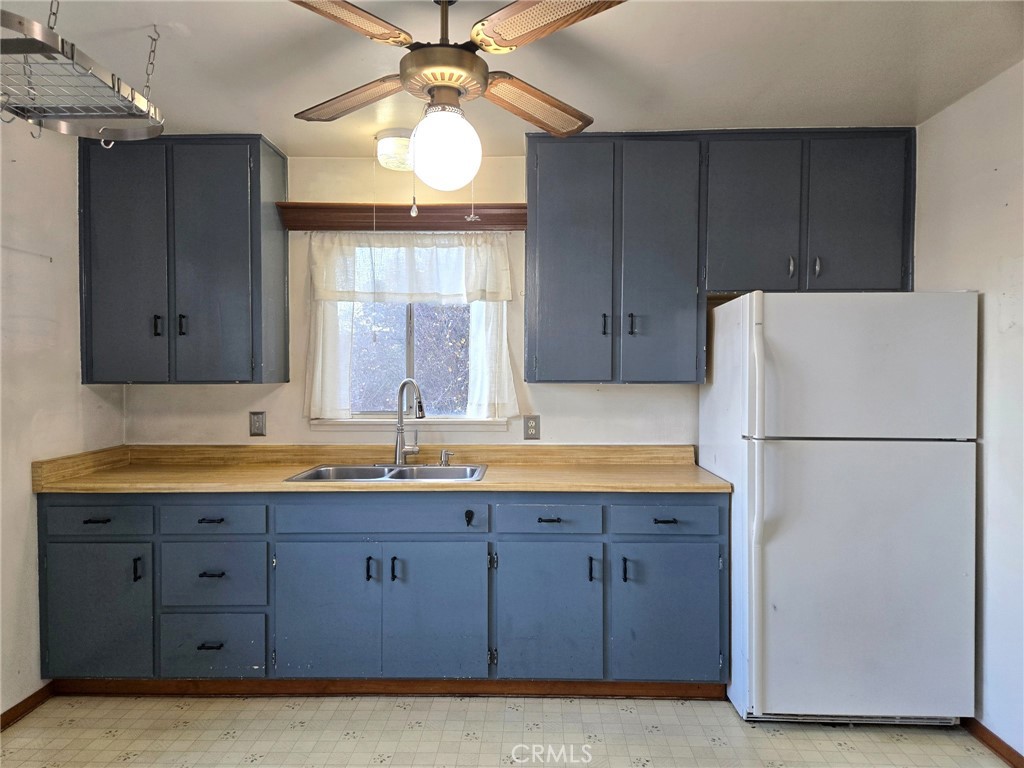 1938 Campbell Avenue Property Photo 8